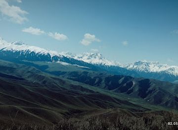 kyrgyzstan/tian-shan-mountains/bar/mountain-stone