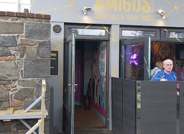 guernsey/st-sampson/bar/amigos