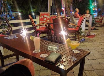 turkiye/oludeniz/bar/1fortheroad-bar