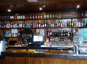 portugal/beira-baixa/bar/saloon-bar