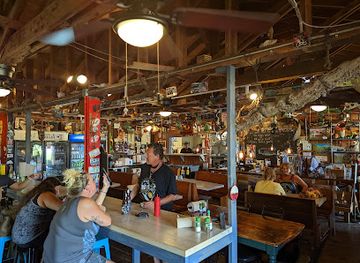 florida/big-cypress-national-preserve/bar/joanie-s-blue-crab-cafe