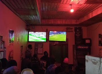 tanzania/southern-highlands/bar/holiday-lounge