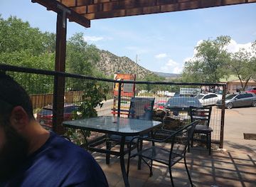 new-mexico/jemez-mountains/bar/highway-4-cafe-bakery