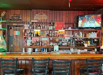 indiana/the-indiana-uplands/bar/folkie-s-tavern