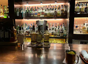 Bar the Lounge Top Note (ザ ラウンジ トップノート 別館)