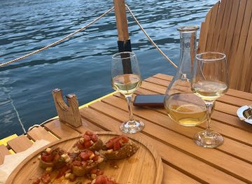 montenegro/ljesanska-nahija/bar/underwater-wine-cellar-kraken-kotor