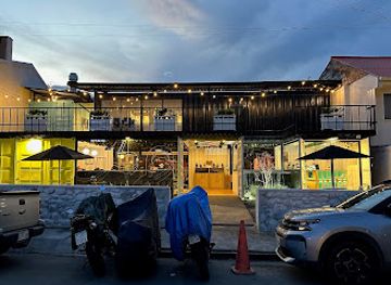 ecuador/azuay-region/bar/chill-chela-beer-garden