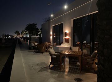 oman/ad-dakhiliyah-governorate/bar/puro-members-only-cigar-lounge