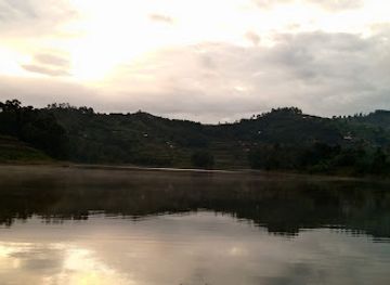 uganda/lake-bunyonyi/bar/mistress-s-bar