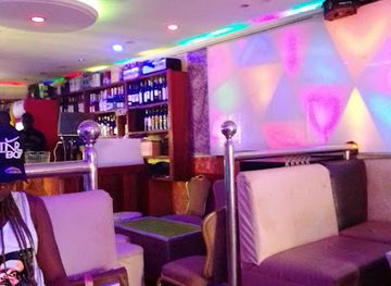 cameroon/north-west-region/bar/wine-river