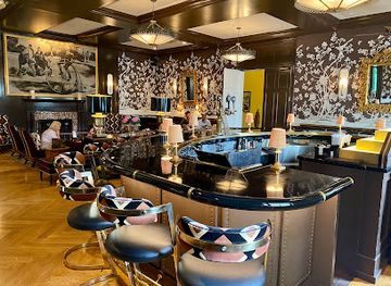 new-jersey/cape-may/bar/brown-room-at-congress-hall