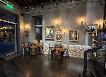 greece/athens/plaka/bar/drunky-goat