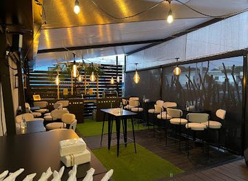 new-caledonia/baie-des-citrons/bar/le-12-glasser-bar-tapas-noumea