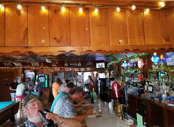 wisconsin/menominee-reservation/bar/old-still-saloon