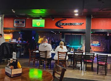 ohio/cuyahoga-valley-national-park/bar/punts-and-pints