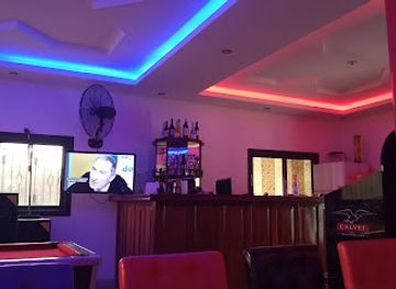 senegal/dakar-region/bar/seven-7