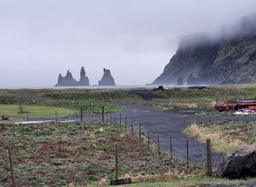 iceland/fimmvorduhals-pass/bar/strondin-pub