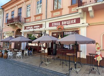 ukraine/chernivtsi/bar/drunk-cherry