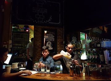 ecuador/guayas-region/bar/rayuela