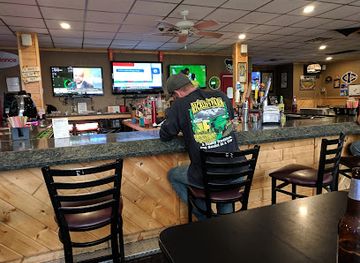 iowa/fort-dodge/bar/sneakers-eatery-and-pub