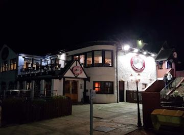 Inn On The Loch