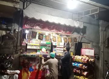 pakistan/southern-punjab/bar/usman-drink-corner