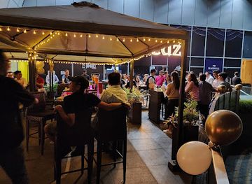 singapore/southern-ridges/bar/bedz-ktv-pub