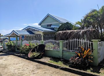 dominica/calibishie-beach/bar/om-s-ocean-view-inn