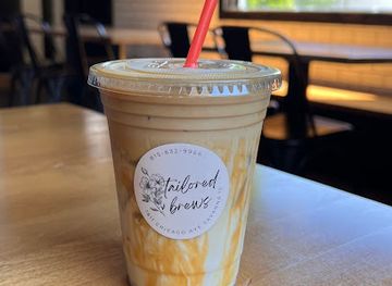 illinois/mississippi-palisades-state-park/bar/tailored-brews