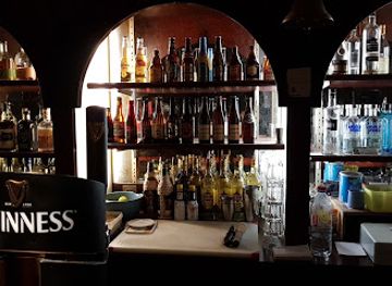 france/brittany/bar/le-britannia-bar-a-bieres