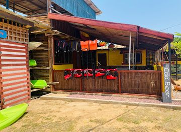 ghana/ada-foah/bar/bar-and-lounge