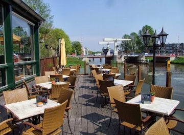 netherlands/noordoostpolder/bar/chillers-de-gezelligste-plek-voor-diner-en-borrel-in-emmeloord