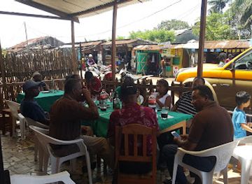 madagascar/atsimo-atsinanana/bar/le-centella-epi-bar