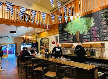 washington/leavenworth/bar/leavenworth-cider-house