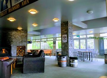new-zealand/tongariro-national-park/bar/tussock-bar-restaurant