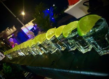 suriname/brokopondo/bar/mr-cocktail