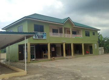 ghana/eastern-region/bar/street-corner-pub-tilapia-joint