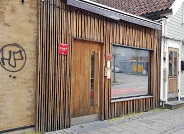 norway/svalbard/bar/sabi-omakase