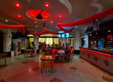 malta/blue-grotto/bar/st-catherine-s-band-club