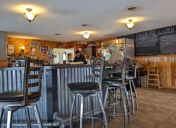 new-hampshire/coos-county/bar/errol-restaurant-pub