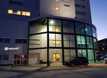norway/molde/bar/panorama-bowling