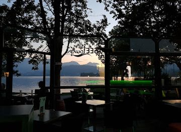austria/salzkammergut/bar/seelounge-gmunden