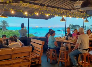 ecuador/galapagos-islands/bar/santa-cruz-brewery