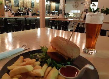 new-zealand/marlborough/bar/biddy-kates-cafe