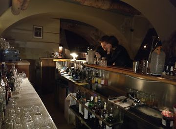 czechia/prague/bar/parlour