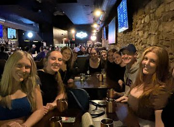 kansas/lawrence/bar/local