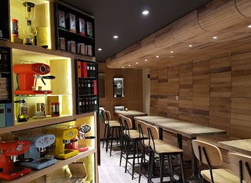 switzerland/neuchatel/bar/esprit-cafe-esprit-bar