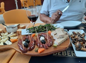 portugal/tras-os-montes/bar/a-toca-cafe-lounge