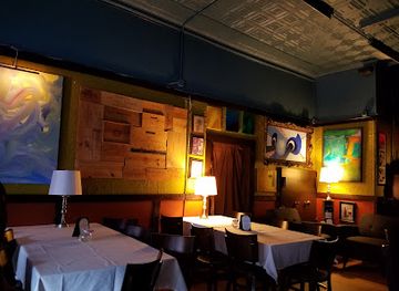 arkansas/north-little-rock/bar/crush-wine-bar