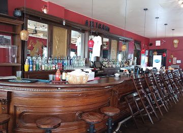 illinois/great-river-road/bar/abigail-s-tap-room